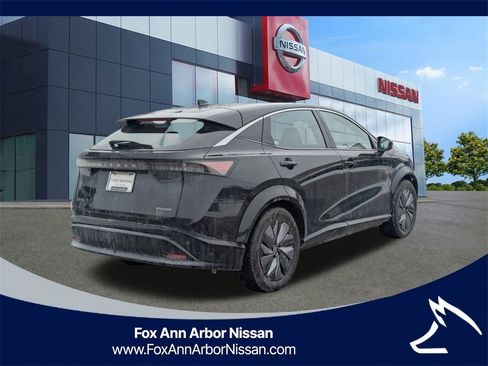 Used 2023 Nissan Ariya FWD image 5