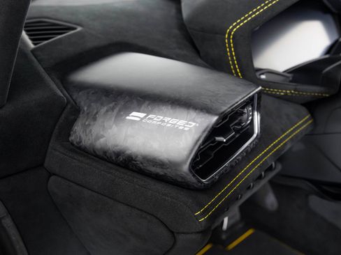 Used 2018 Lamborghini Huracan Performante image 29