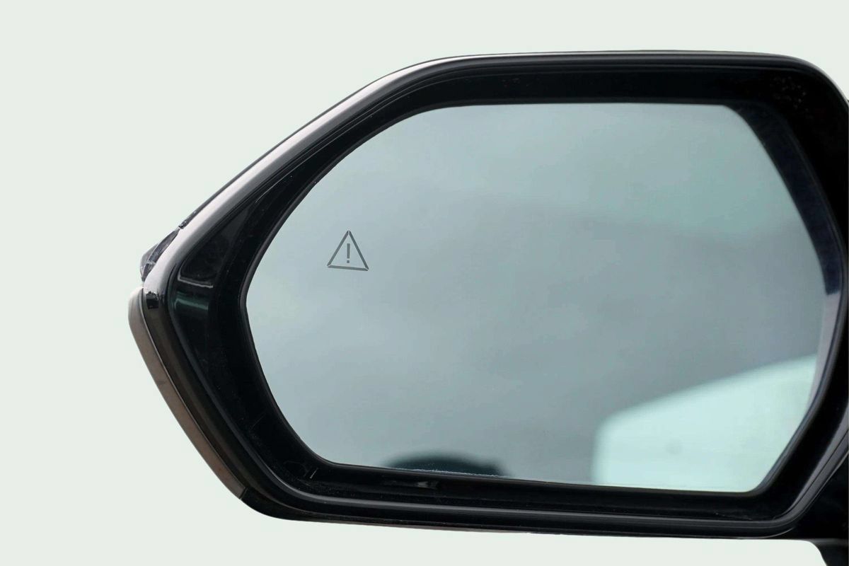 Used 2025 Kia K4 GT-Line w/ GT-Line Sunroof Package FWD image 12