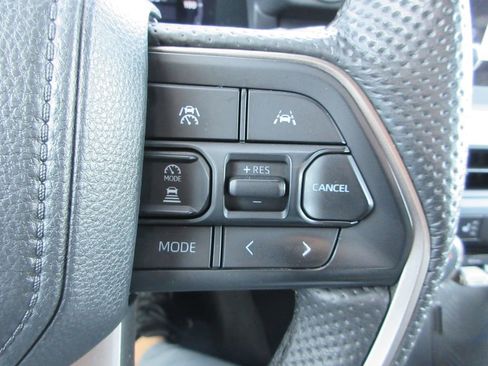 Used 2024 Toyota Tacoma TRD Sport image 27