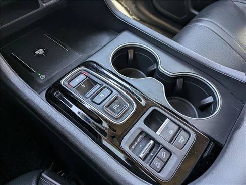 Used 2023 Honda Pilot Elite image 13