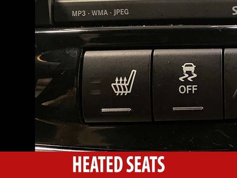 Used 2013 Chrysler 200 Limited FWD image 15