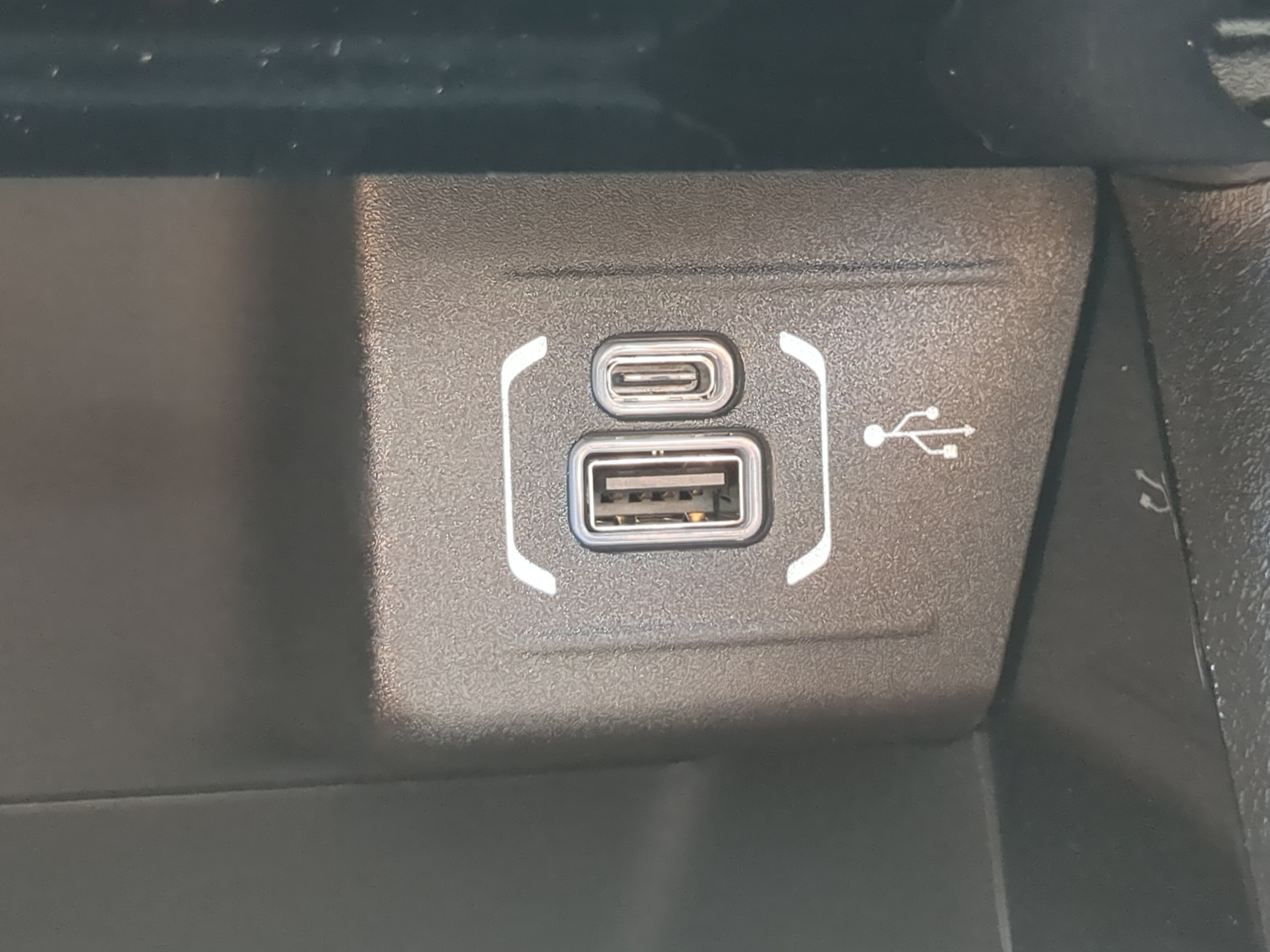 New 2026 Jeep Compass Latitude AWD/4WD image 19