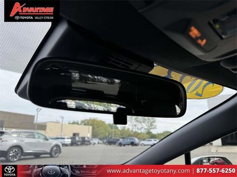 Certified 2023 Toyota Corolla SE image 34