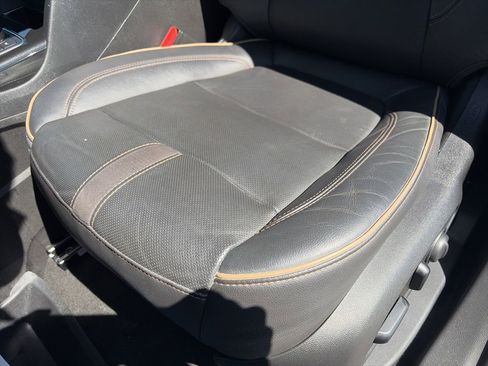 Used 2020 Chevrolet Blazer Premier w/ Driver Confidence II Package image 22