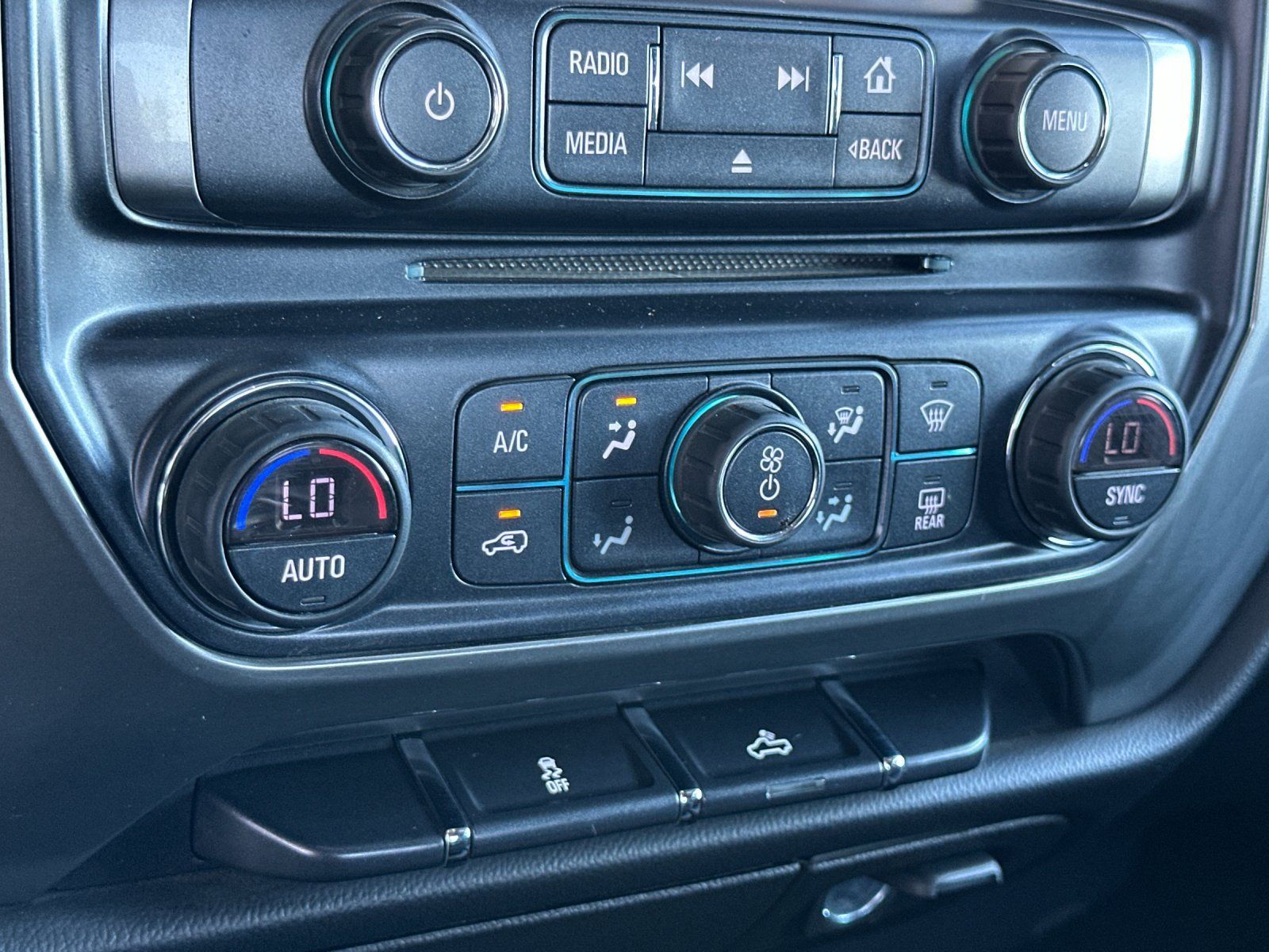 Used 2017 Chevrolet Silverado 1500 LT w/ All Star Edition RWD image 20