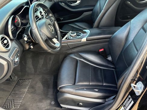 Used 2018 Mercedes-Benz C 300 Sedan image 29