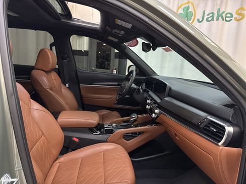 Certified 2024 Kia Telluride SX Prestige X-Line AWD/4WD image 35