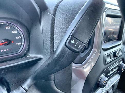 Used 2020 Chevrolet Silverado 1500 Custom w/ Custom Value Package AWD/4WD image 15