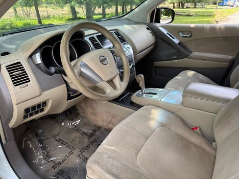 Used 2011 Nissan Murano S FWD image 25