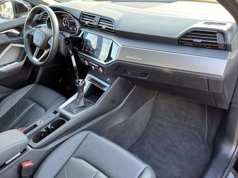 Used 2025 Audi Q3 2.0T Premium AWD/4WD image 23