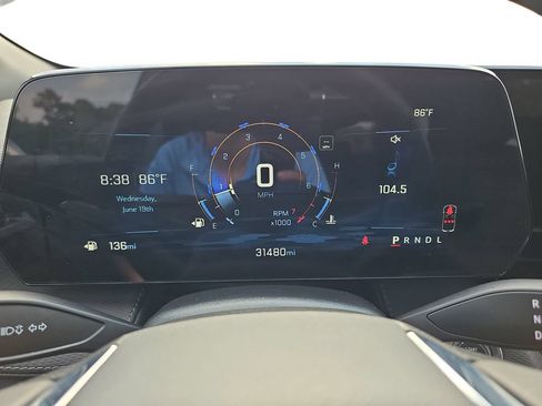 Used 2025 Chevrolet Equinox LT FWD image 19