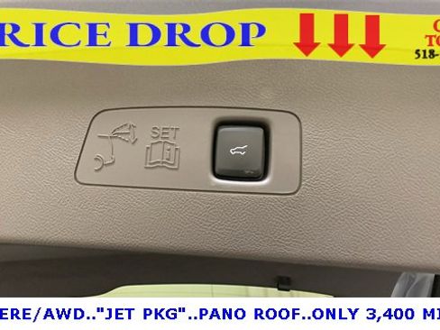 Used 2024 Lincoln Corsair AWD w/ Equipment Group 101A image 19