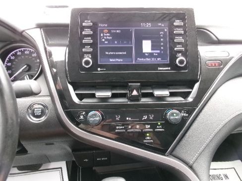 Used 2024 Toyota Camry SE w/ Convenience Package FWD image 25