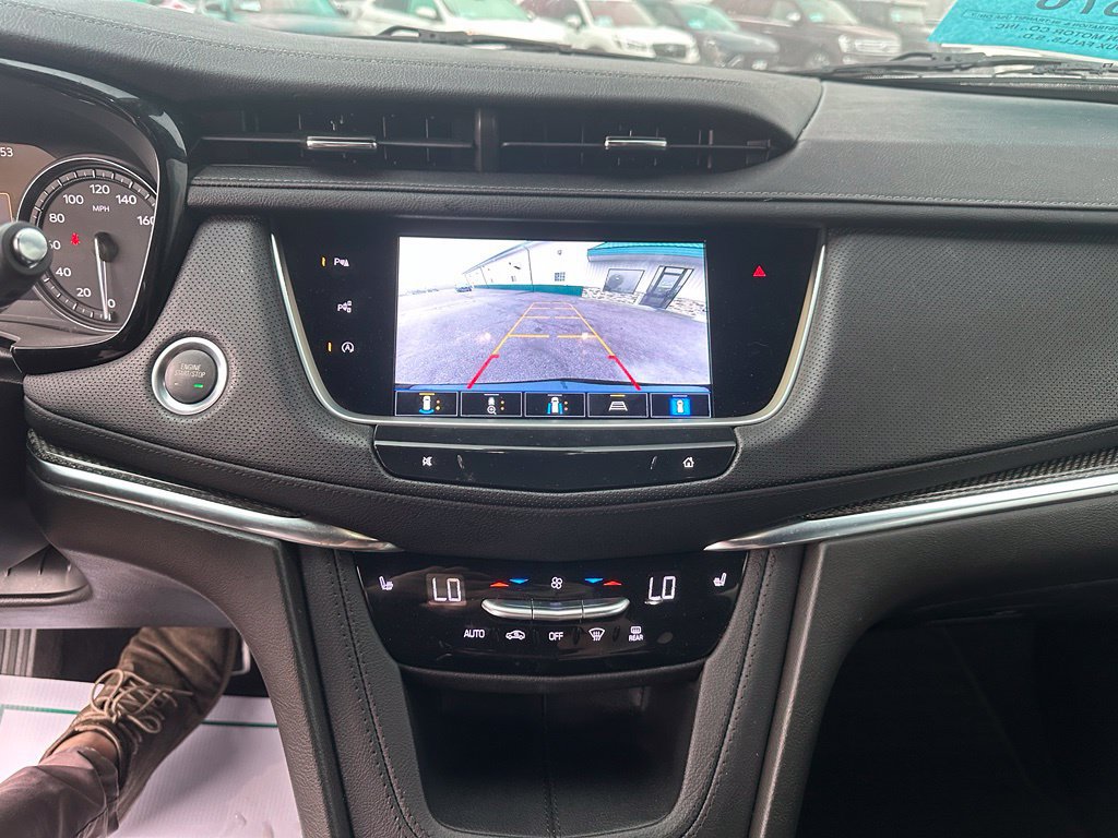 Used 2023 Cadillac XT5 Sportv w/ Technology Package AWD/4WD image 17