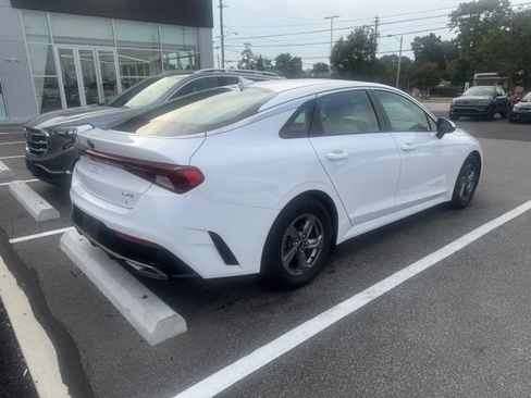 Used 2021 Kia K5 LXS FWD image 3