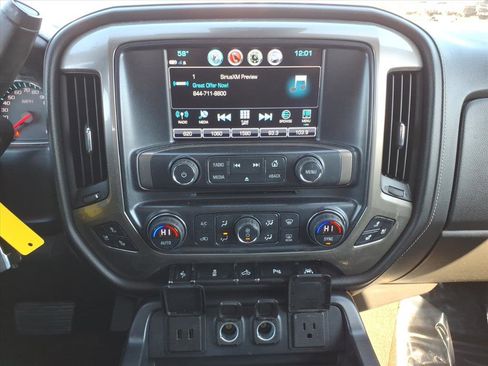 Used 2017 Chevrolet Silverado 1500 High Country image 19