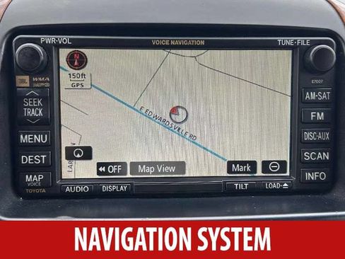 Used 2010 Toyota Sienna XLE Limited AWD/4WD image 11