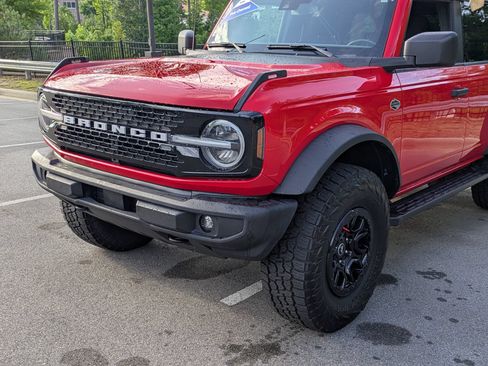 Used 2022 Ford Bronco Wildtrak AWD/4WD image 10