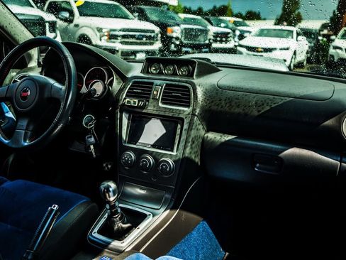 Used 2005 Subaru Impreza WRX STI AWD/4WD image 36