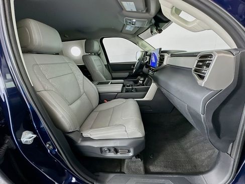 Used 2024 Toyota Tundra Limited image 28