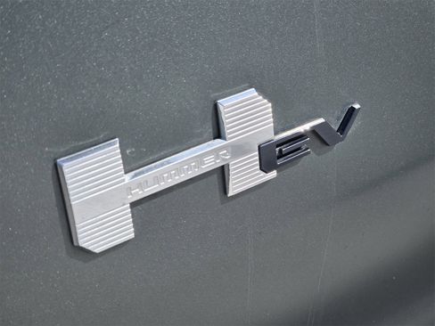 Used 2024 GMC Hummer EV 3X image 12
