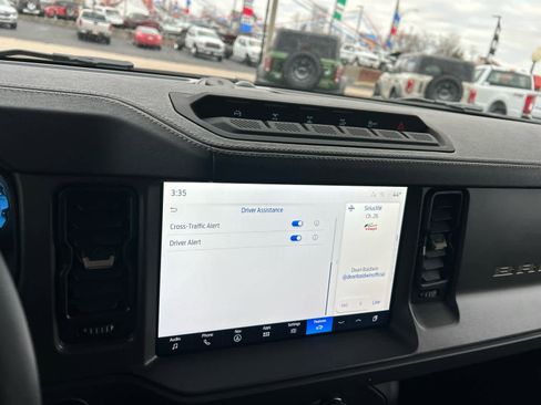 New 2025 Ford Bronco Badlands image 41