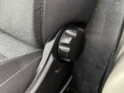 Used 2019 RAM ProMaster 2500 FWD image 14