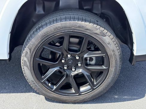 Used 2025 RAM 1500 Laramie w/ Night Edition AWD/4WD image 11