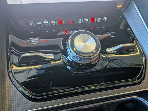 New 2026 Jeep Grand Wagoneer L Summit AWD/4WD image 20