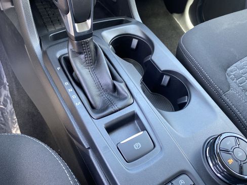 New 2025 Ford Ranger XLT w/ Equipment Group 301A High image 19