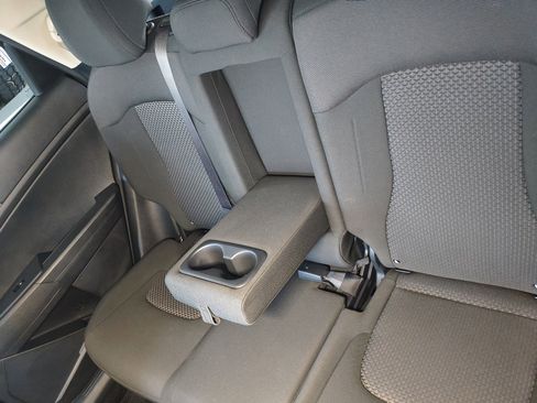 Used 2024 Kia Sportage LX image 22