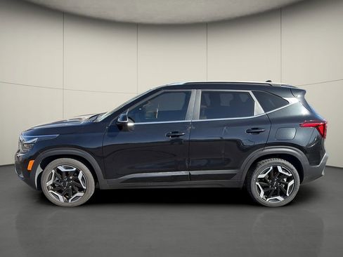 Used 2024 Kia Seltos SX w/ SX Sunroof Package AWD/4WD image 4