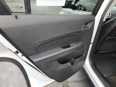 Used 2017 GMC Terrain SLT w/ Open Road Package image 22