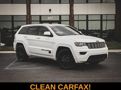 Used 2020 Jeep Grand Cherokee Altitude