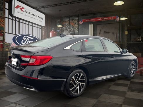 Used 2022 Honda Accord EX-L image 6