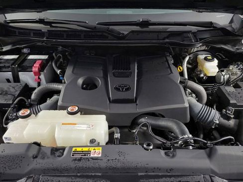 Used 2022 Toyota Tundra 1794 Edition image 13