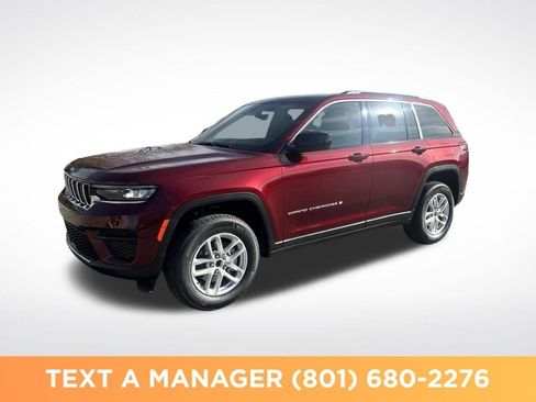 New 2026 Jeep Grand Cherokee Laredo AWD/4WD image 1