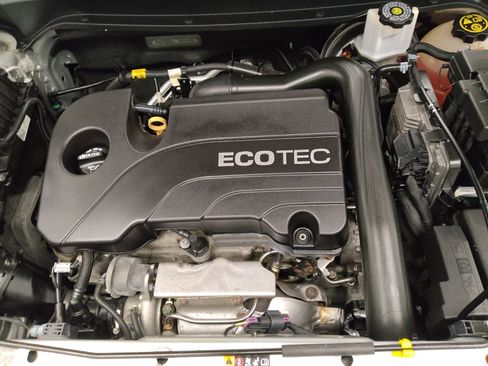 Used 2018 GMC Terrain SLE w/ Driver Convenience Package image 30