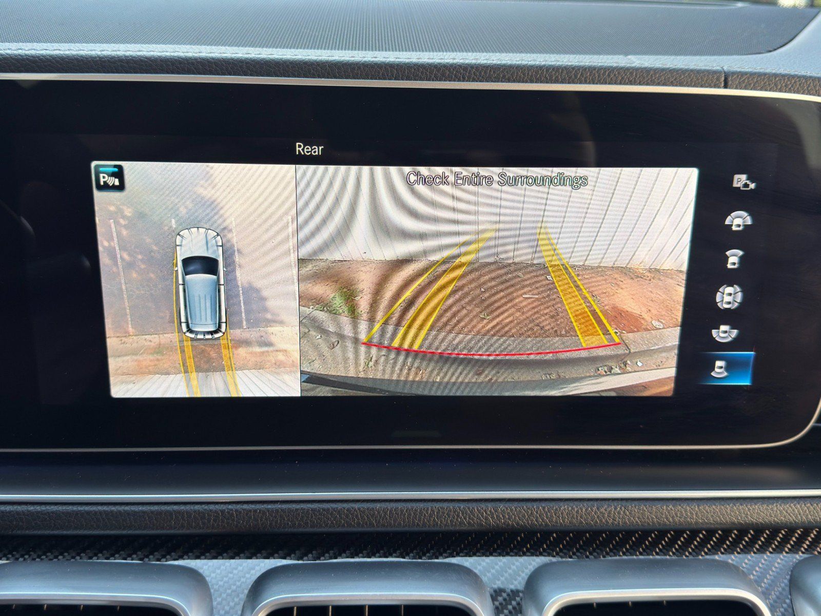 Used 2023 Mercedes-Benz GLE 53 AMG 4MATIC w/ Exterior Lighting Package image 34