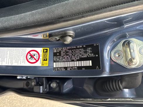 Used 2014 Toyota Highlander XLE AWD/4WD image 17