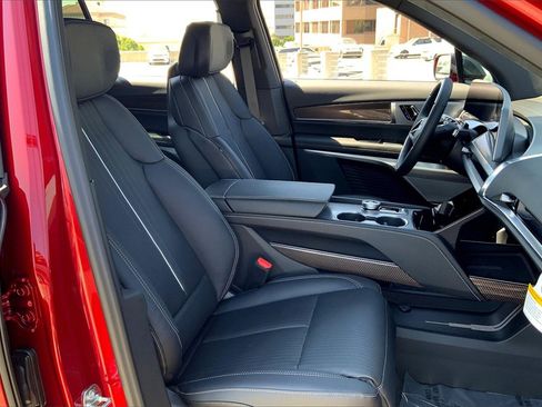 New 2026 Cadillac Vistiq Sport image 36