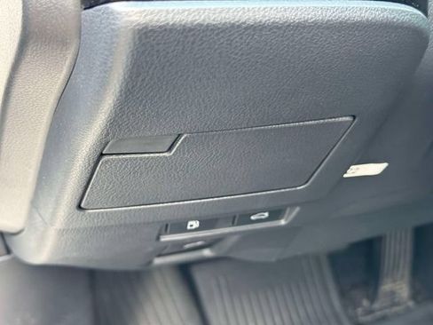 Certified 2025 Lexus ES 350 w/ Premium Package FWD image 28