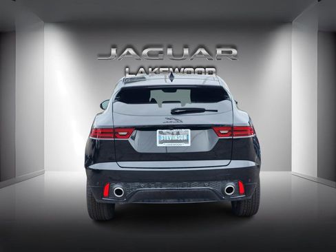 New 2024 Jaguar E-PACE R-Dynamic SE image 4