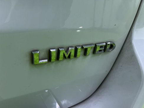 Used 2020 Jeep Grand Cherokee Limited w/ Luxury Group II AWD/4WD image 14