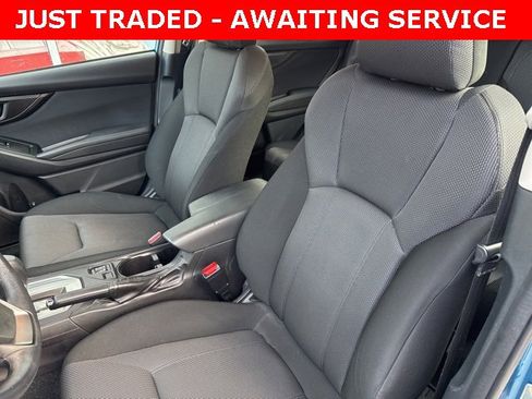 Used 2017 Subaru Impreza 2.0i Premium image 11