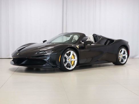 Certified 2025 Ferrari SF90 Spider image 3