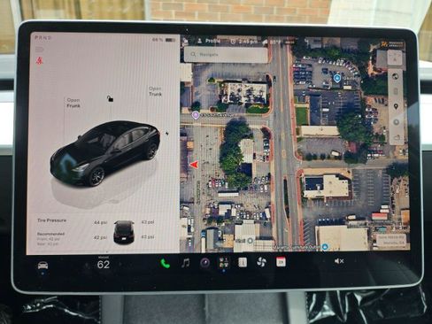 Used 2023 Tesla Model 3 Standard Range RWD image 40