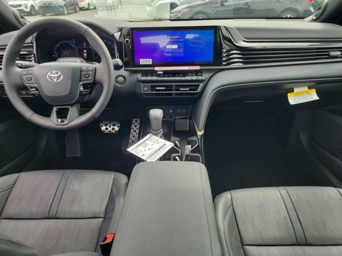 New 2026 Toyota Camry XSE FWD image 9