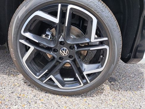 New 2026 Volkswagen Tiguan SEL R-Line AWD/4WD image 26